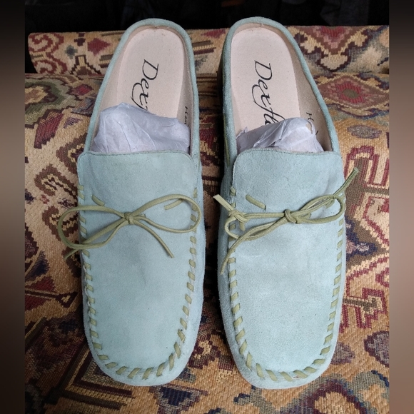 Dexter Handmade Kid Suede Moccasin Style Mules - Picture 2 of 8